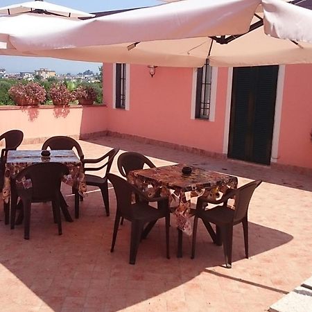 Bed And Breakfast Sommavesuvio Pollena Trocchia Esterno foto